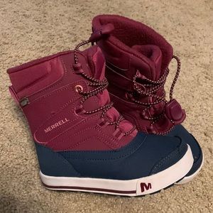 Kids Merrell Snowcrush Boots like new size 10